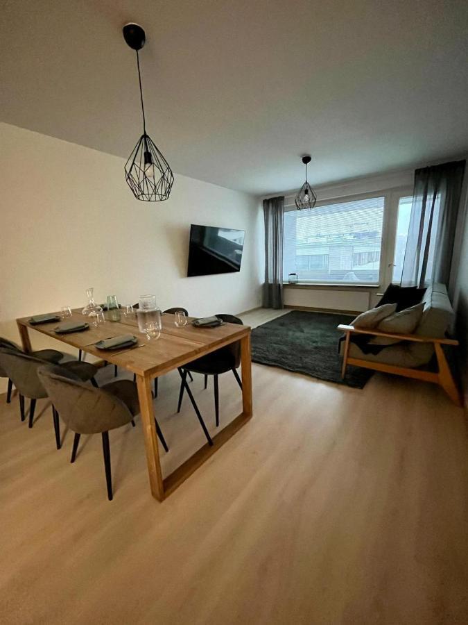 Ylimmaen Kerroksen Tilava Kolmio Jokinaekymaellae Lägenhet Rovaniemi Exteriör bild